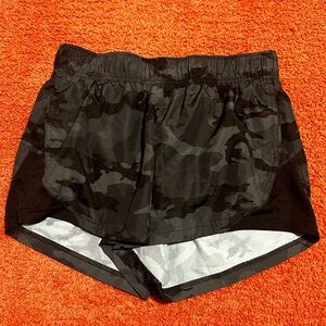 ⭐️ Women’s Workout Shorts ⭐️